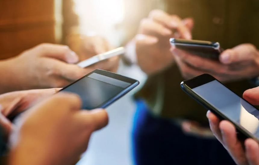 Avustralya’da Dijital Temizlik: 4,7 Milyon Hesap Kapatıldı