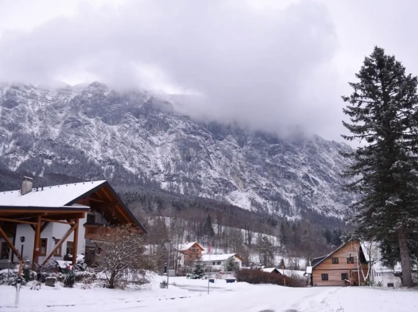 Avusturya’da Çığ Felaketi: 8 Kişi Yaşamını Yitirdi!