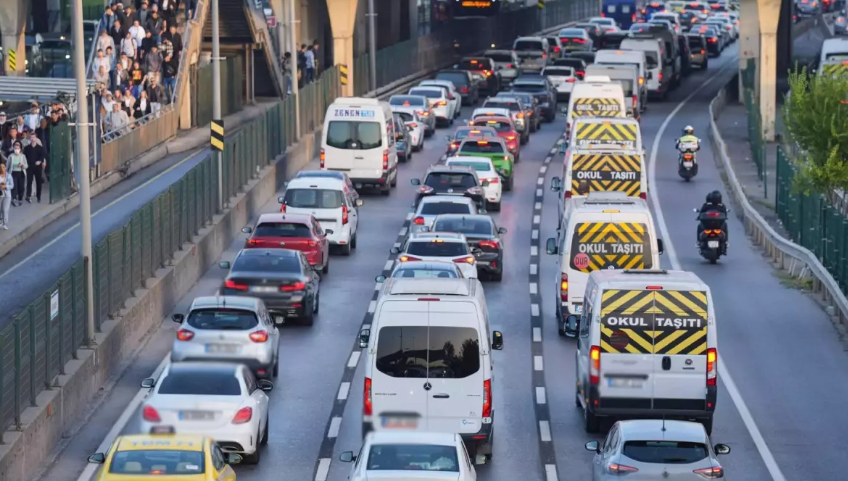 Motorine Bu Gece Dev Zam!