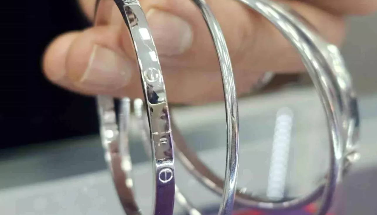 Altın Uçtu, Gümüş Coştu: Düğünlerde Gümüş Bilezik Dönemi!