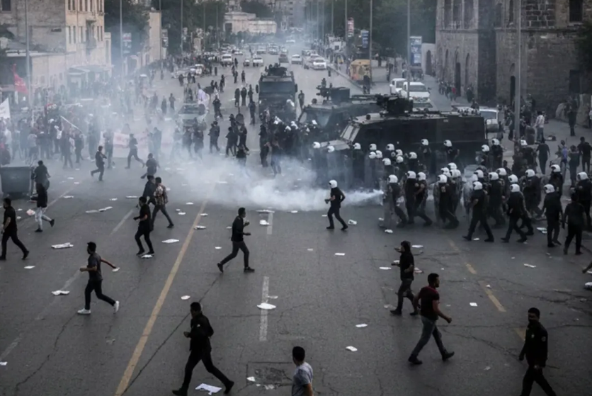 Diyarbakır’da 4 Günlük Yasak İlan Edildi: Giriş ve Çıkışlar Kontrol Altında