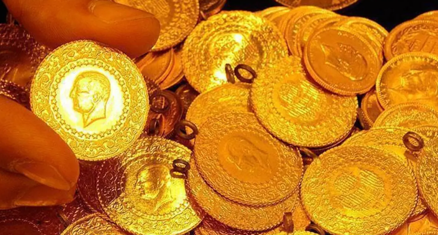 Altında Tarihi Gün: Gram 7 Bin TL, Ons 5 Bin Dolar Sınırında!