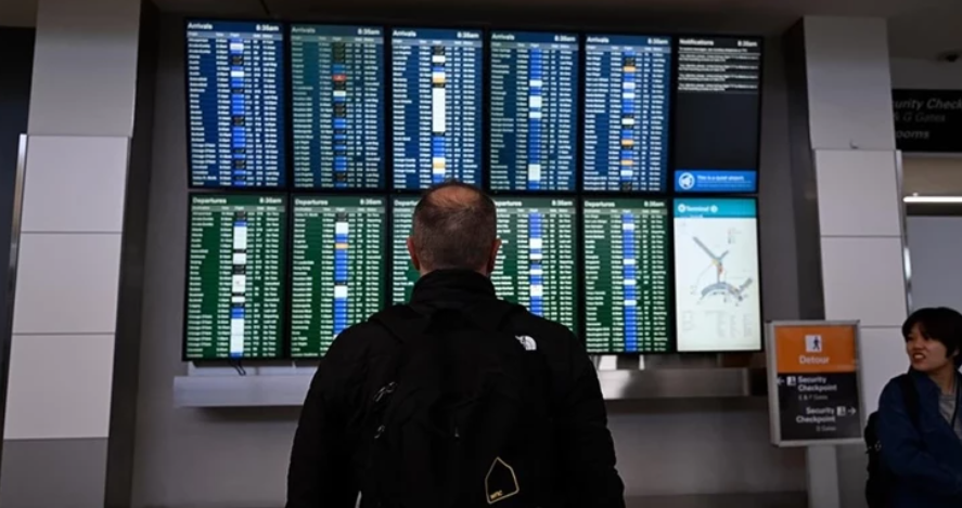 ABD’de Kar Kabusu: 10 Bin Uçuş İptal, Milyonlarca Kişi Tehdit Altında