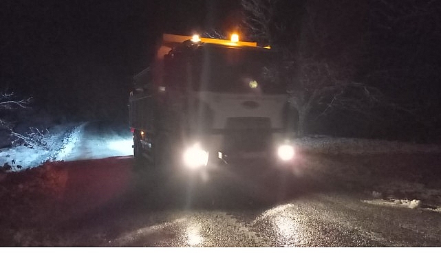 Başkan Çerçioğlu: Karla Mücadele Çalışmalarımız Mesai Mefhumu Gözetmeksizin Devam Ediyor