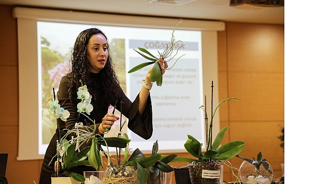 Büyükşehir Belediyesi’nden orkide bakımı eğitimi