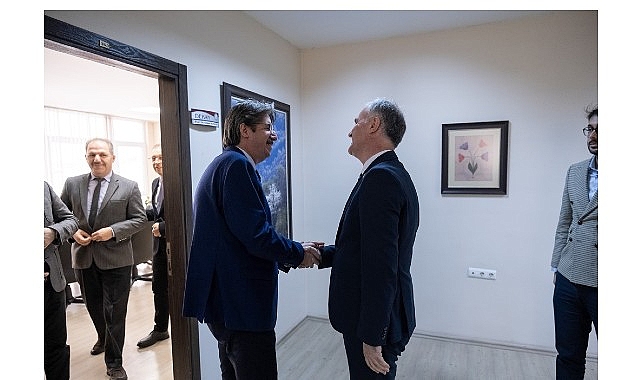 “İnegöl’deki Üniversite Kampüsü Yerinde Dönüşümle Daha Nitelikli Hale Gelecek”