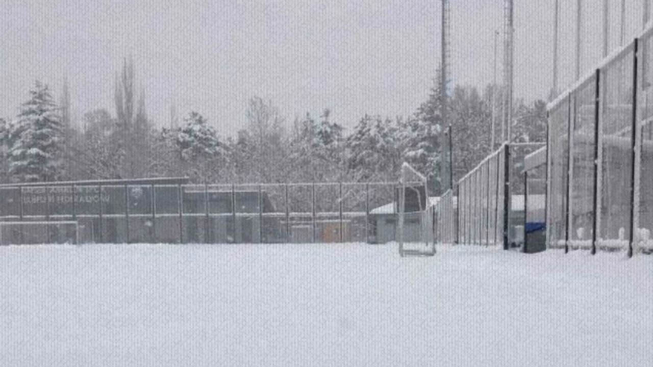 Isparta’da Futbola kar engeli