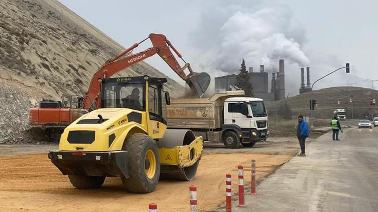 Çayırhan Kültür merkezine D 140 Karayolundan yan yol