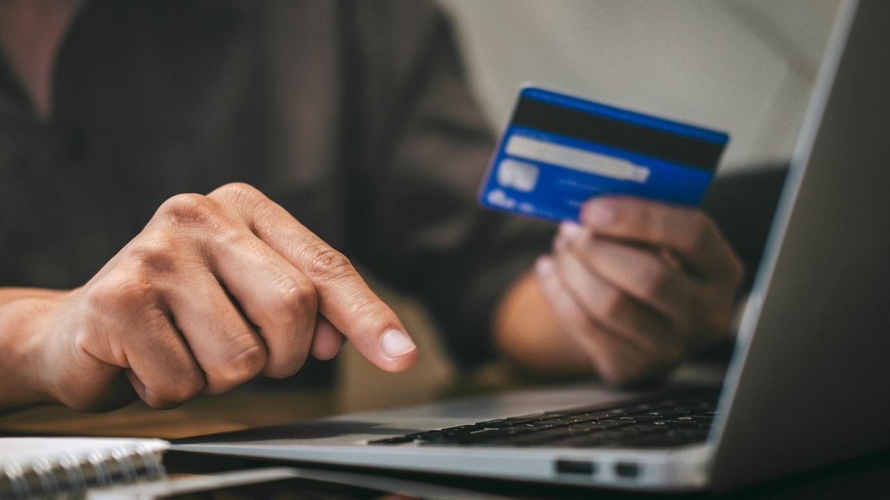 Yurt dışı e-ticaret alışverişlerinde basitleştirilmiş gümrük uygulaması kaldırıldı