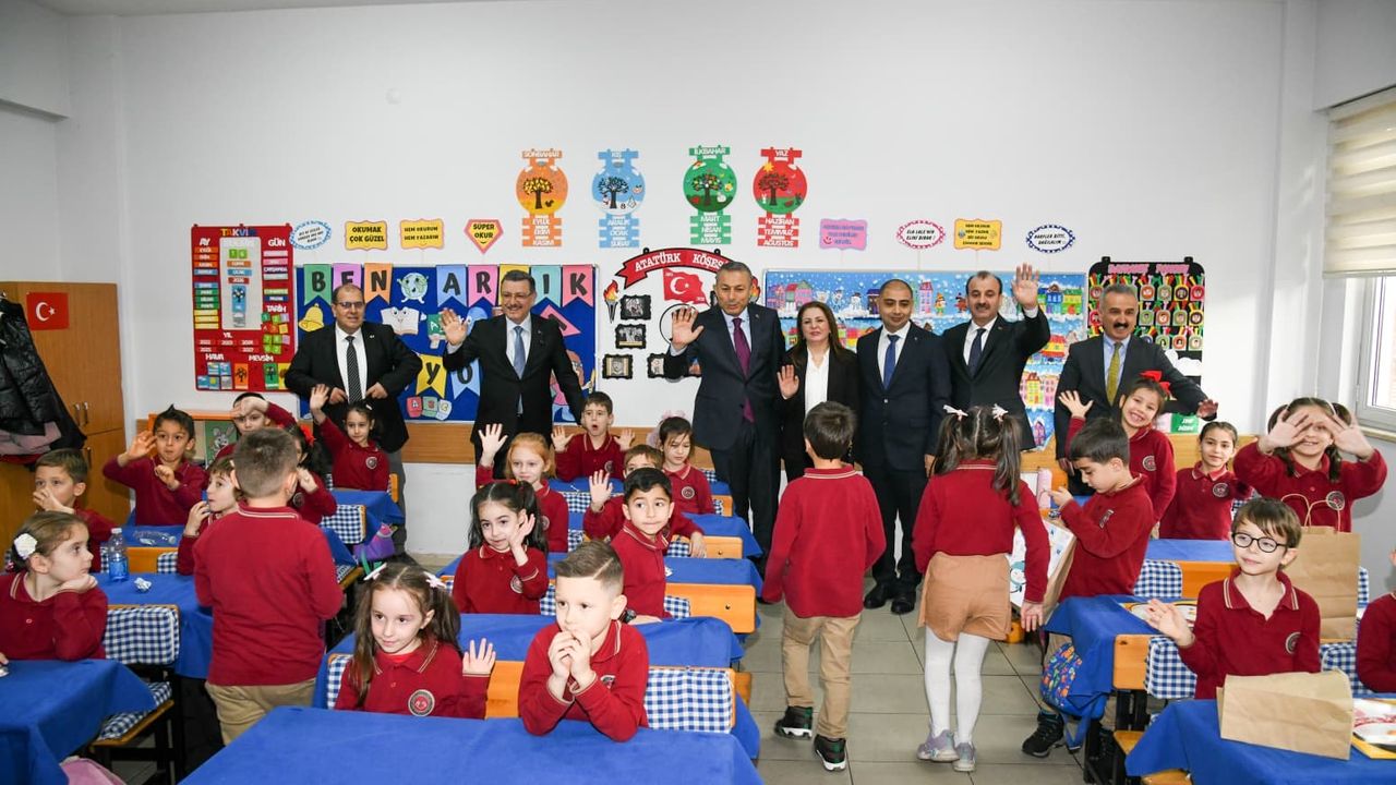 Başkan Genç, karne heyecanına ortak oldu