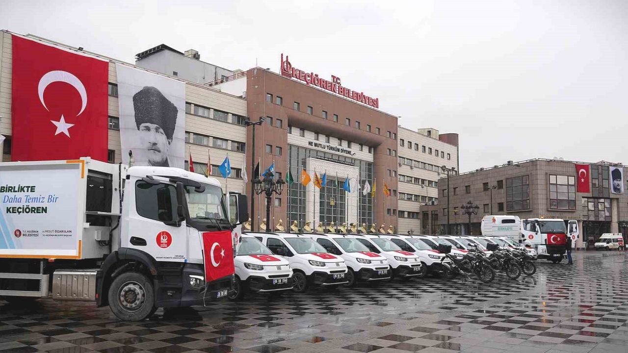Keçiören Belediyesi araç filosuna 15 yeni hizmet aracı kazandırdı