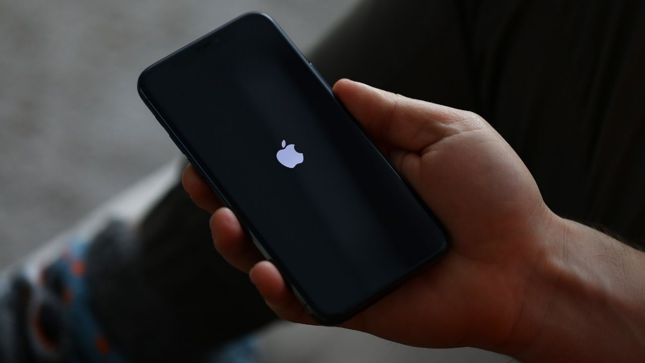 Apple’dan Siri hamlesi: Yapay zeka sohbet botuna dönüşüyor