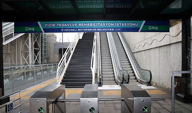 Şehir Hastanesi’nde yürüyen merdiven bakıma giriyor