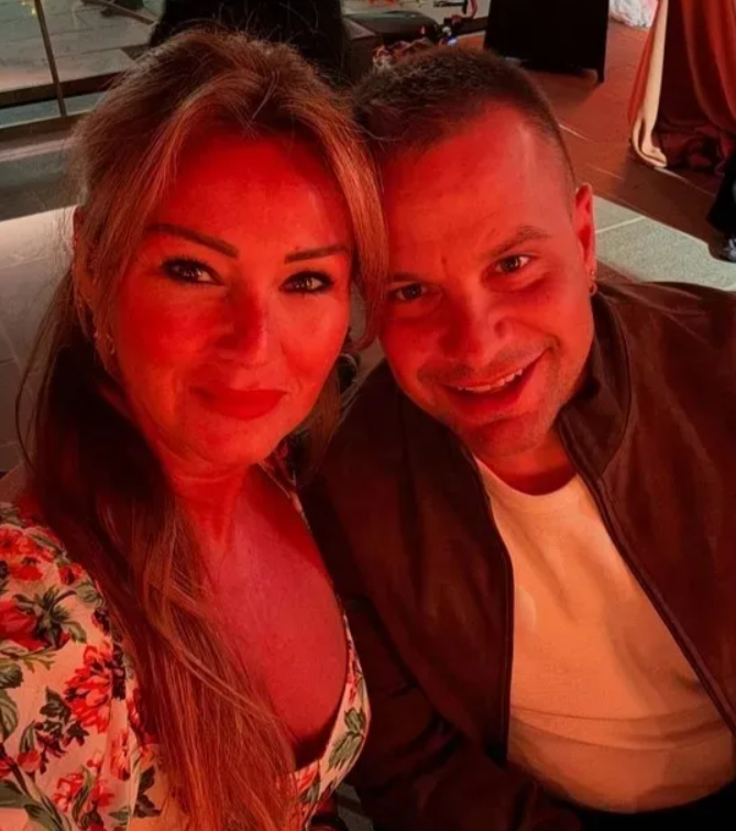 Pınar Altuğ ve Kızı Su Atacan: Alışverişte Anne-Kız Günü