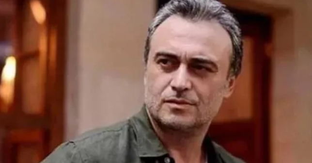 Havalimanı Bekleme Salonu Değil, Sahne!