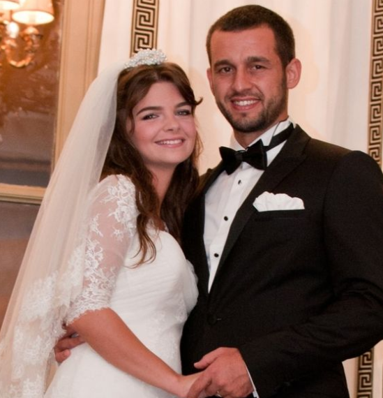 Pelin Karahan ve Bedri Güntay 12 Yıllık Evliliği Noktalıyor