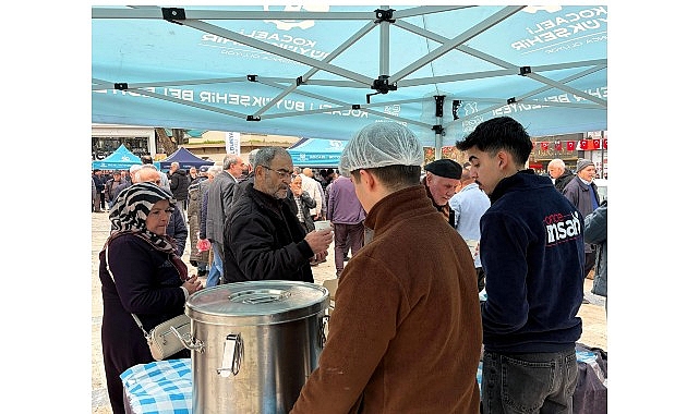 Büyükşehir’den deprem şehitleri için çorba ikramı