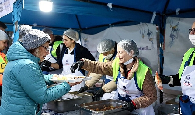 Didim Belediyesi’nden Fevzipaşa’da Dayanışma Sofrası