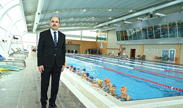 Konya Büyükşehir’in 20 İlçede 15 Bin Öğrenciye Yüzme Öğretiyor
