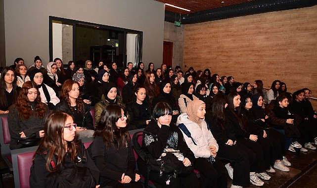 Osmangazi’de Ramazan Coşkusu Karagöz İle Perdeye Yansıdı