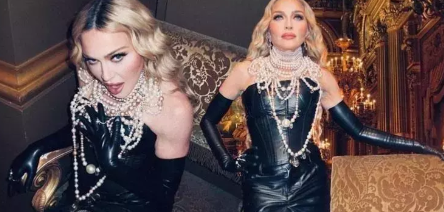 Madonna’dan Podyum Şovu: 67 Yaşında Manken Yürüyüşü!