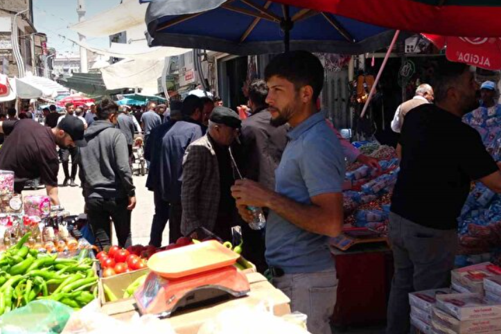 Bayrama Sayılı Günler: Son Günlerde Alışveriş Yoğunluğu