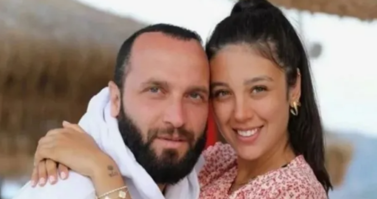 Berkay Ve Özlem Ada Şahin’den Üçüncü Bebek Müjdesi!