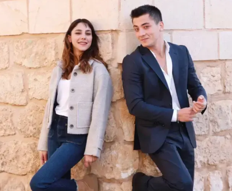 Dizi Aşkı Gerçek Oldu!