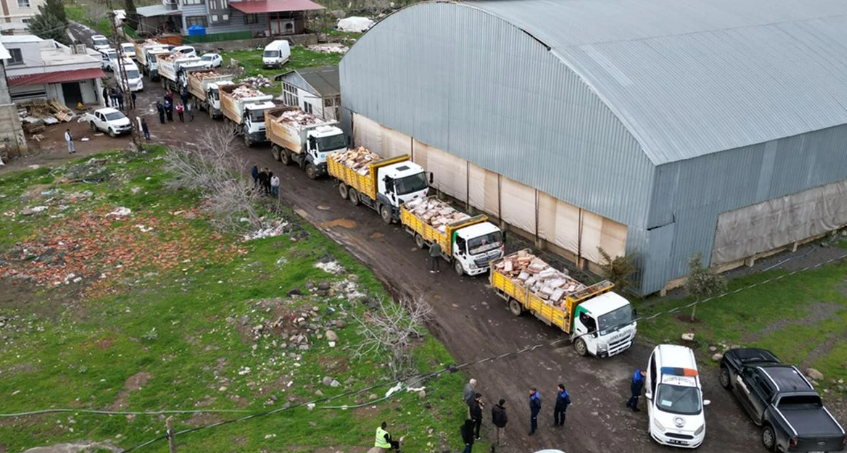 Siverek’te 50 Ton Bozuk Tavuk Eti Operasyonu!