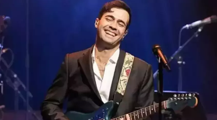 Mert Demir Avrupa’yı Şarkılarıyla İnletti: Kopenhag’da Tarihi Gece!