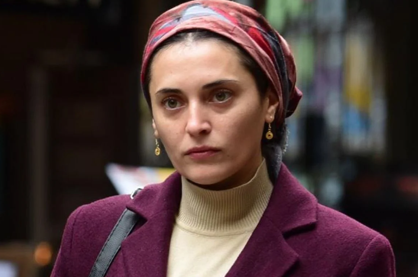 Aslıhan Gürbüz’ün Balkonla İmtihanı: “En Nankör İş Ev İşi!”