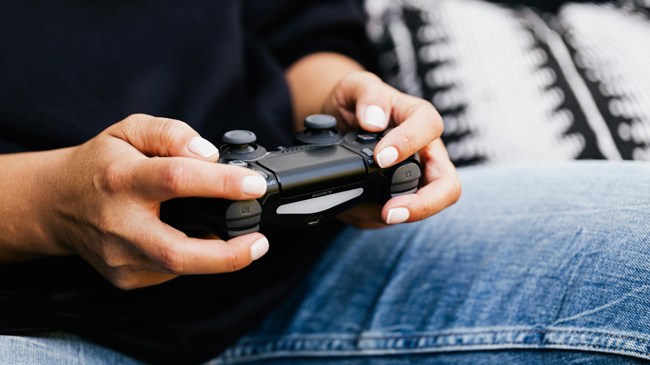 Discord Çocuklar İçin Tehlikeli mi? Dijital Dünyanın Görünmeyen Riskleri